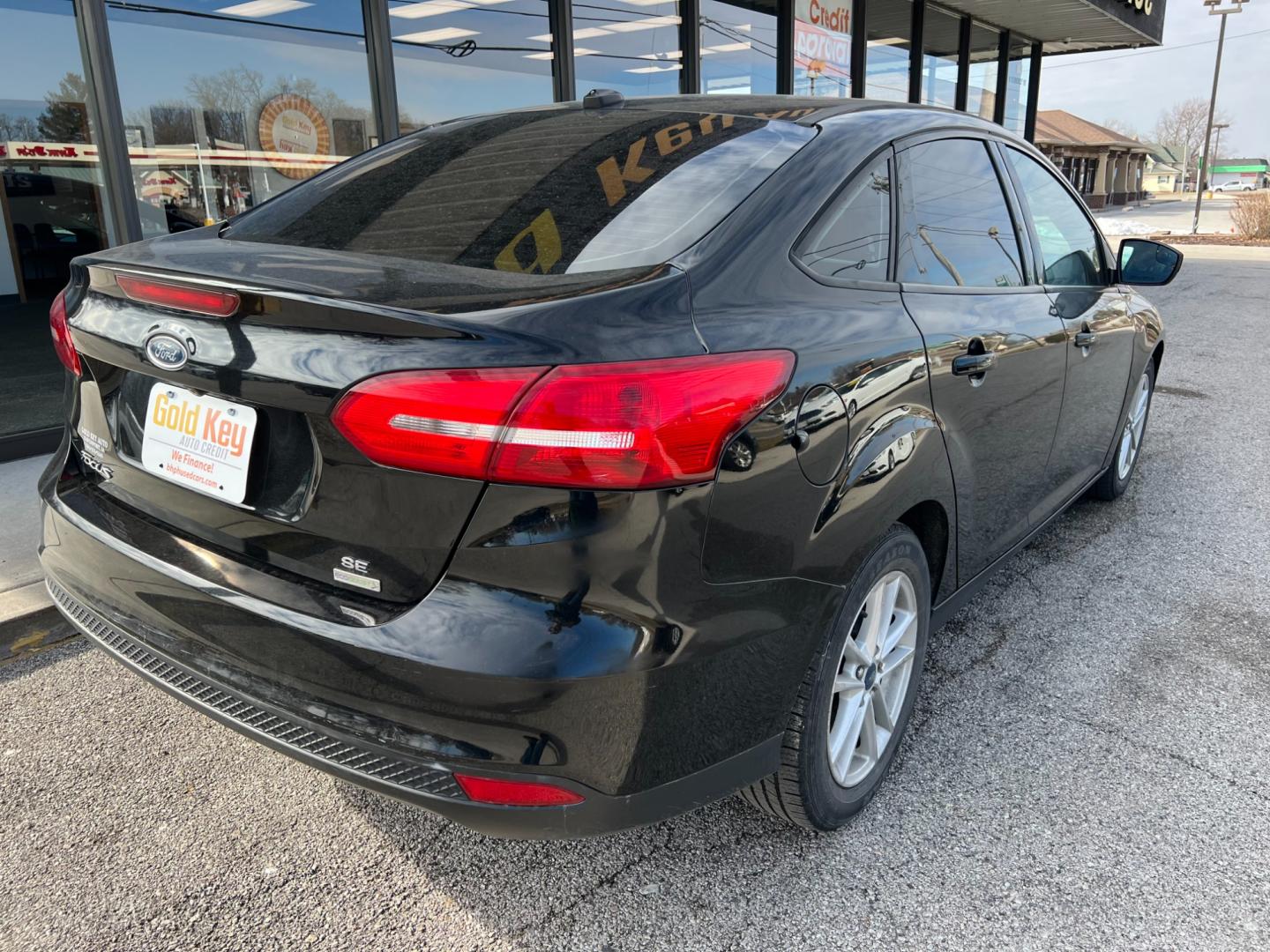 2018 Shadow Black Ford Focus SE Sedan (1FADP3FE7JL) with an 1.0L L3 engine, located at 1633 W Kimberly, Davenport, IA, 52806, (563) 323-5341, 41.559456, -90.598732 - Photo#3